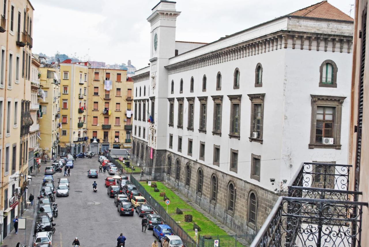 Bed & Breakfast A Castel Capuano Neapol Zewnętrze zdjęcie
